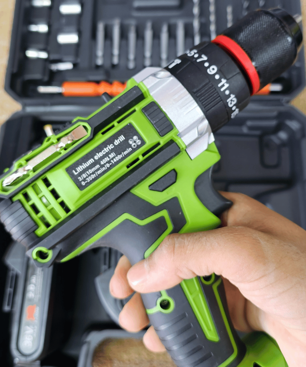 BOSS Cordless Hammer Drill Machine with bettary & Charger