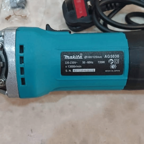 Makita Grinder 4.5 Inch 220V 710W
