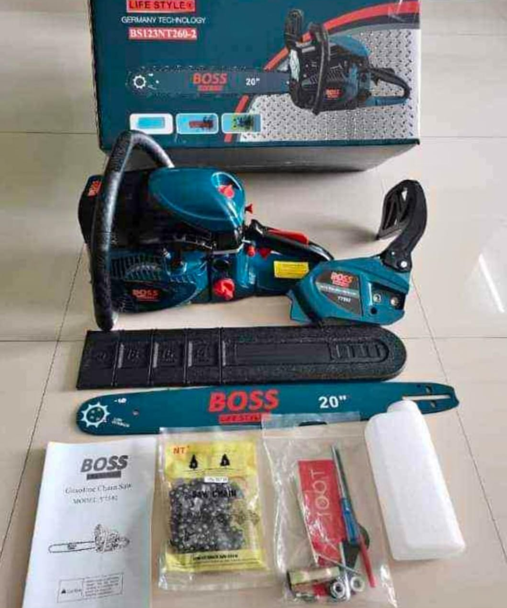 Boss 20 inch Petrol Chainsaw